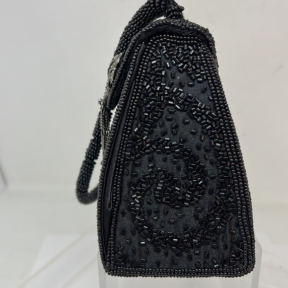 Todd Anthony Small Beaded Evening Wristlet Handbag - Picture 7 of 11